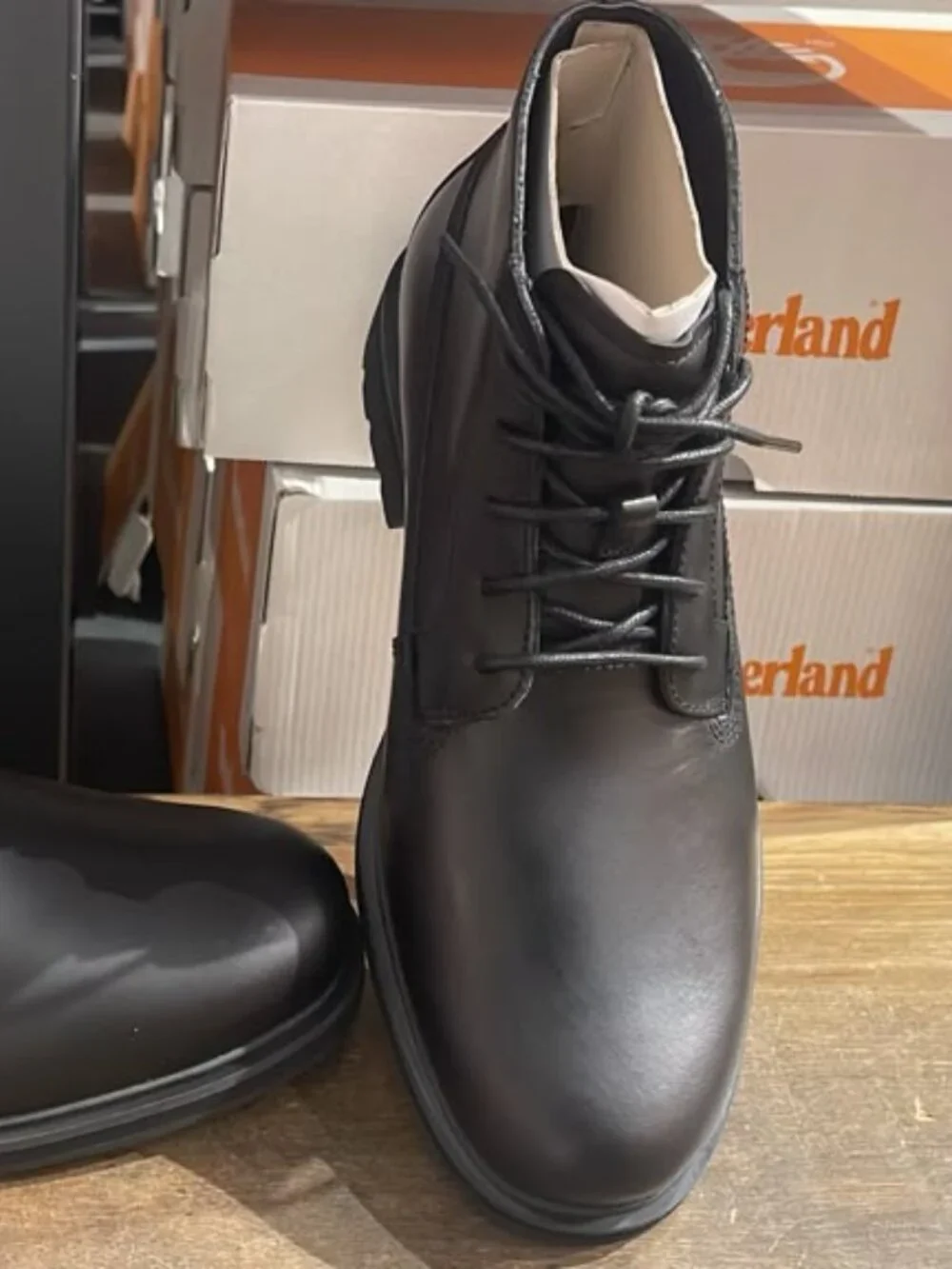 TIMBERLAND MEN'S WEATHERBUCKS EESNTL MID LACE CHUKKA BOOT BLACK FL GR A5NTS-W02